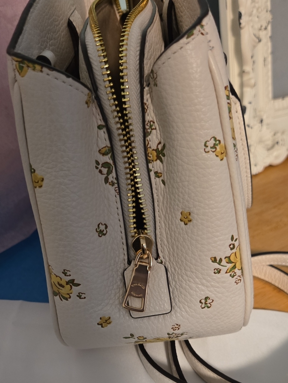 NWOTs Coach Savanna Handbag/crossbody 7x8 (#1865) - Picture 10 of 13